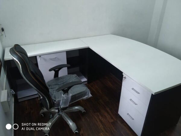 MD Table - Image 4