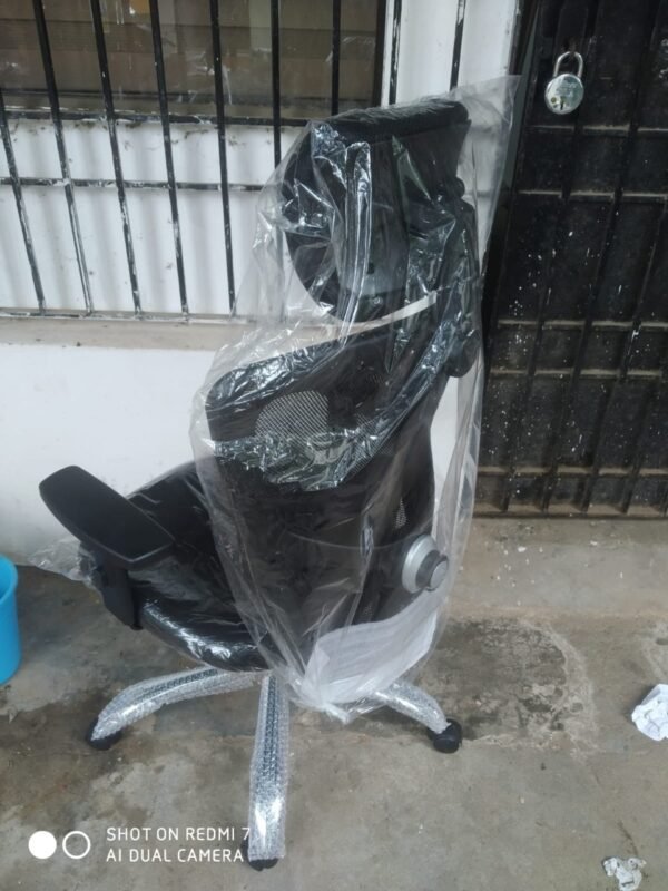 MD Chair- New - Image 4
