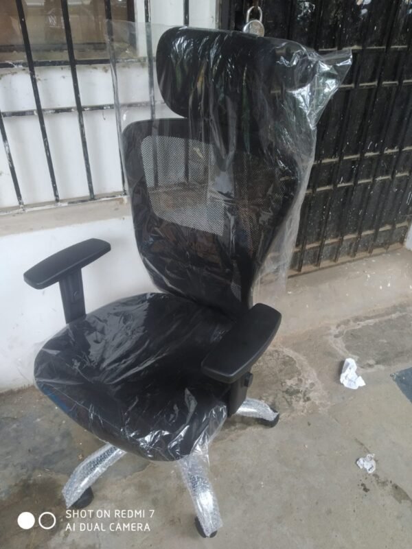 MD Chair- New